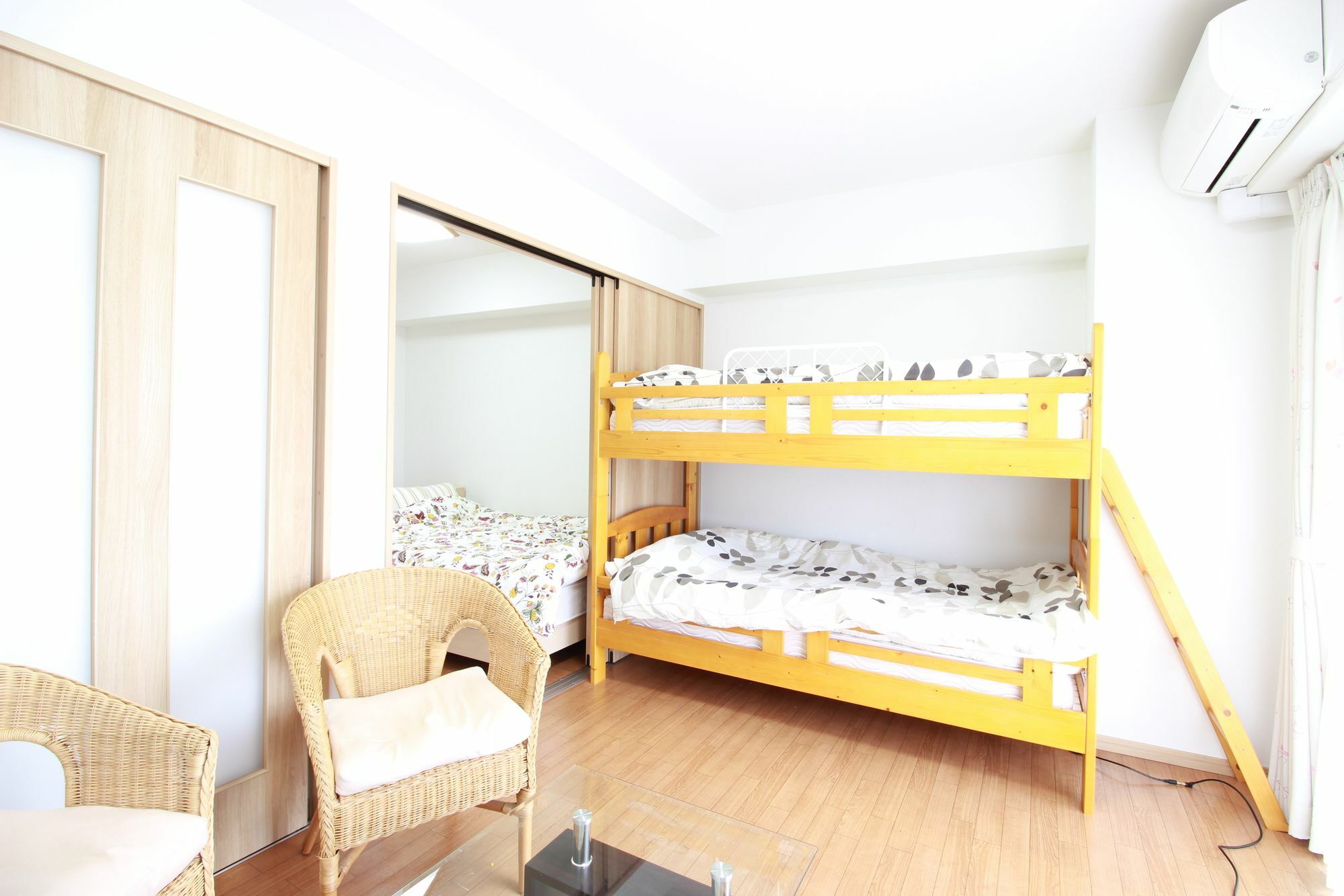 Patio Kyobashi Apartman Oszaka Kültér fotó